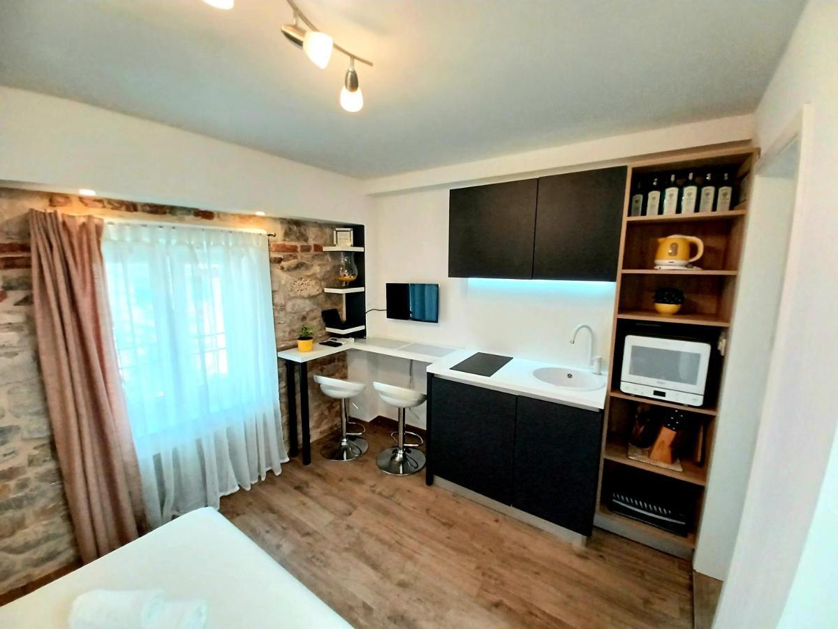 Studio Apartmani Pomalo/ Take It Easy Split Exterior foto