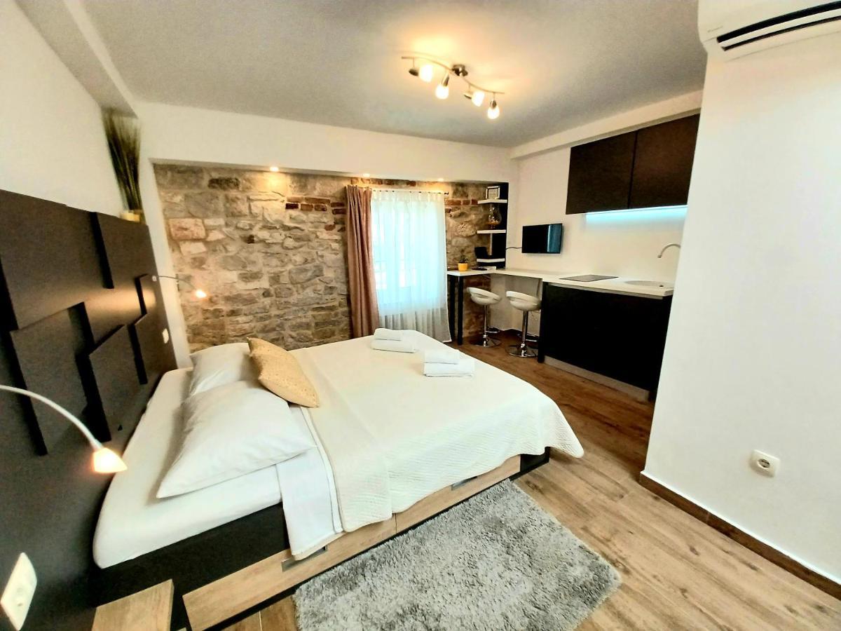 Studio Apartmani Pomalo/ Take It Easy Split Exterior foto